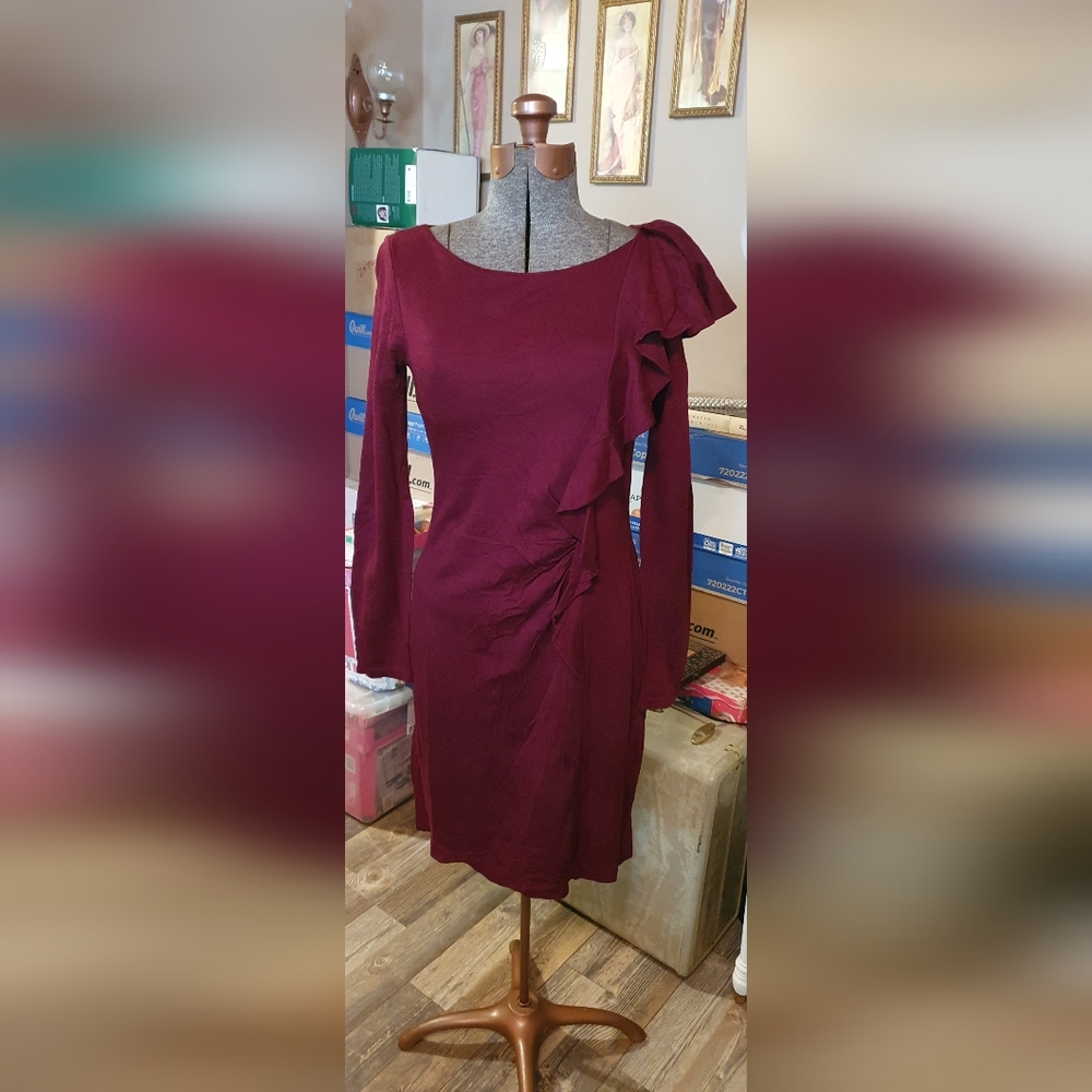 💜 Burgundy long sleeve ruffle dress